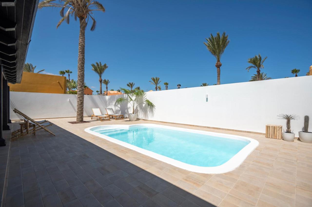 Villa Tropico - Design House With Pool In Corralejo Exterior photo