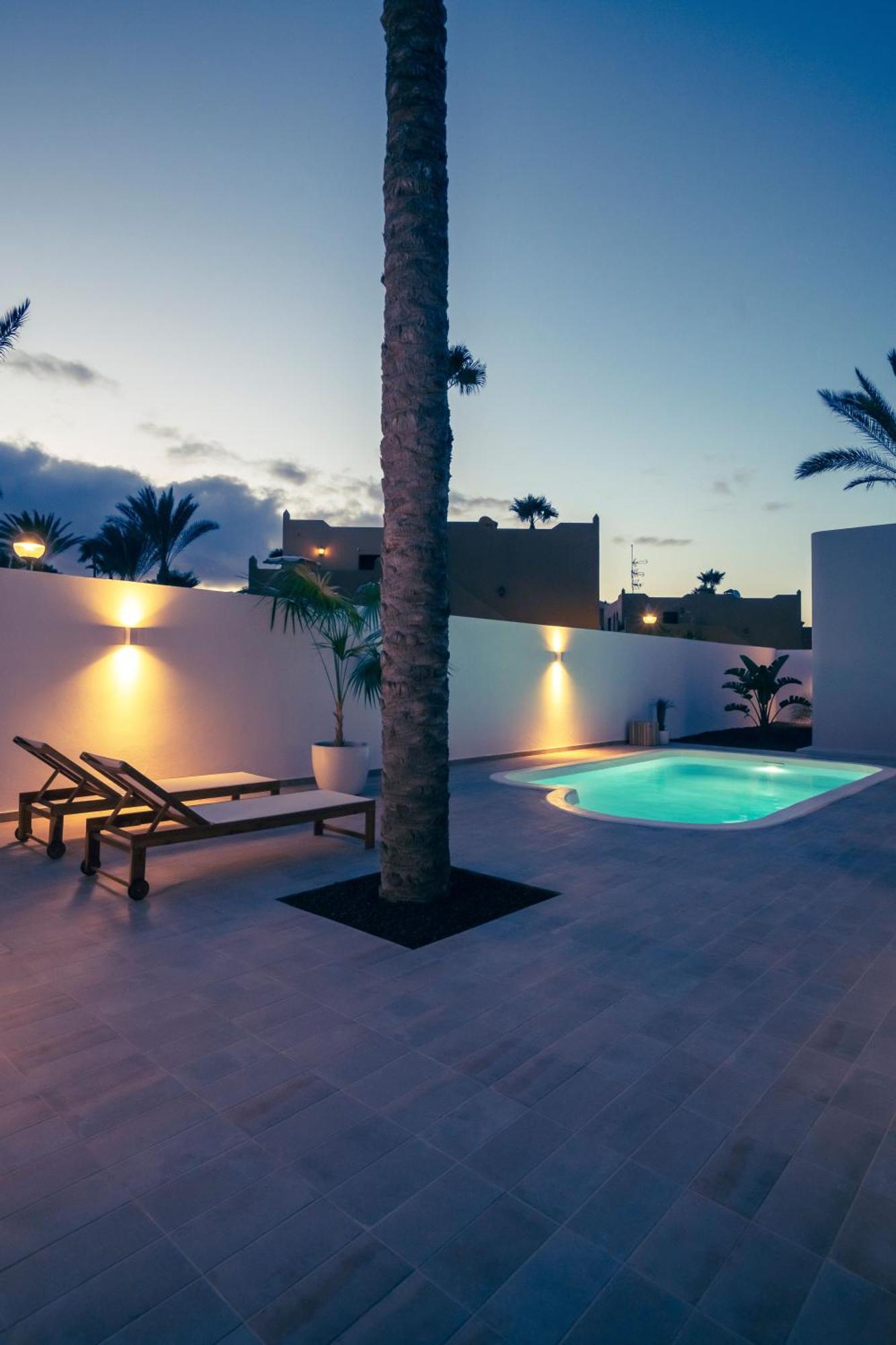 Villa Tropico - Design House With Pool In Corralejo Exterior photo