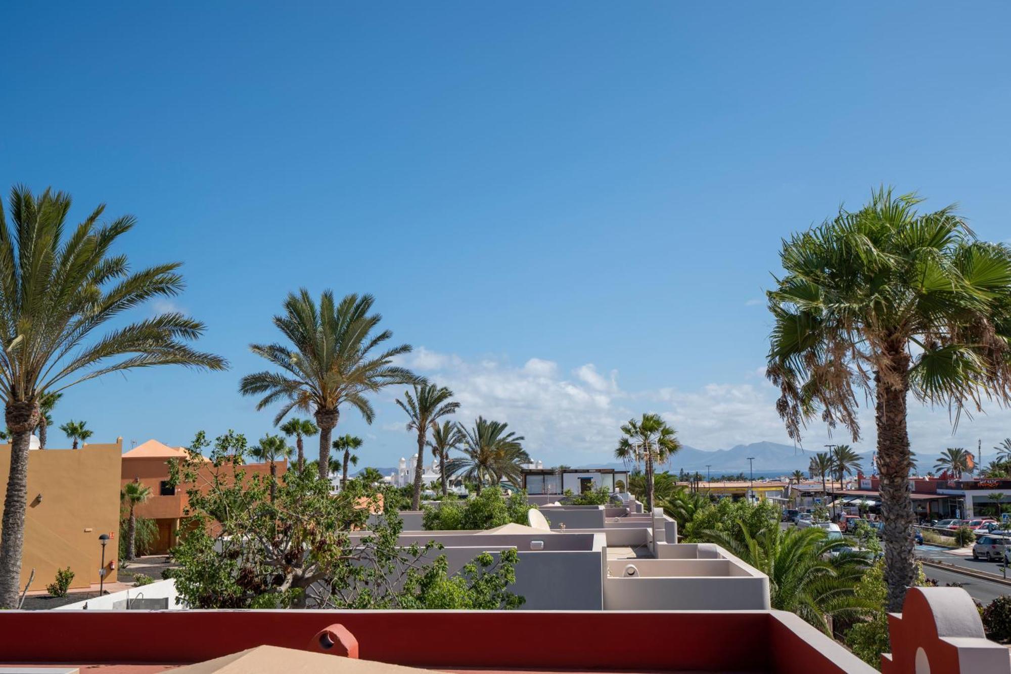 Villa Tropico - Design House With Pool In Corralejo Exterior photo