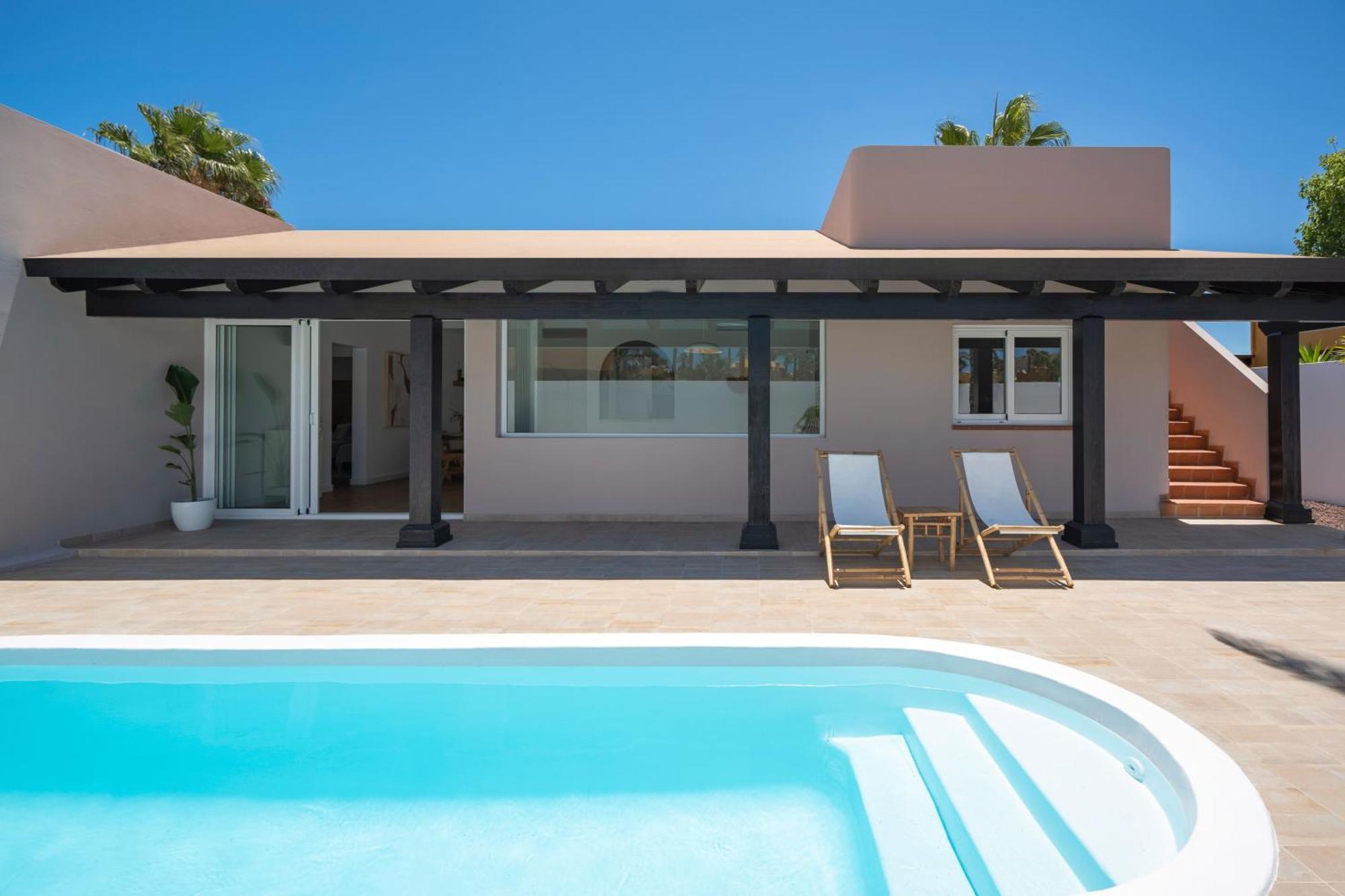 Villa Tropico - Design House With Pool In Corralejo Exterior photo